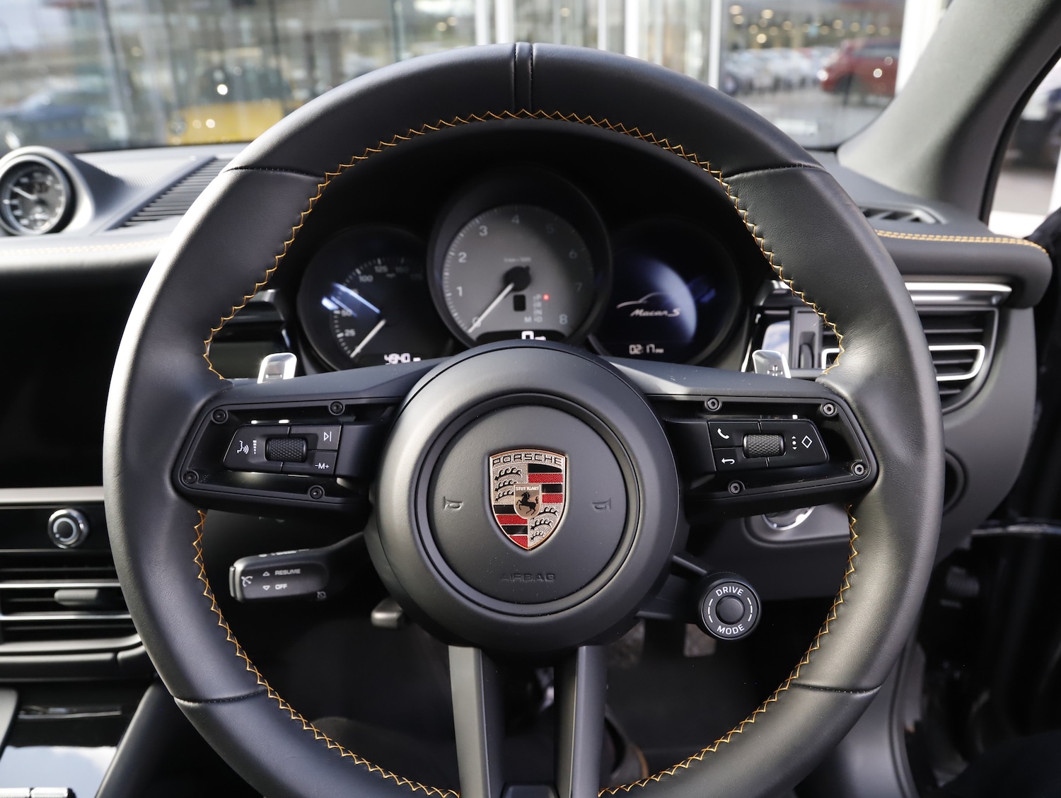 Used Porsche Macan 2024 for sale - 77836187: Photo 31