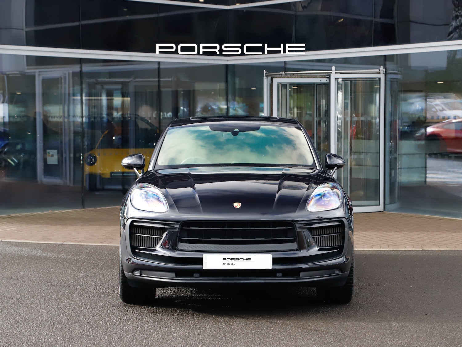 Used Porsche Macan 2024 for sale - 77836187: Photo 7