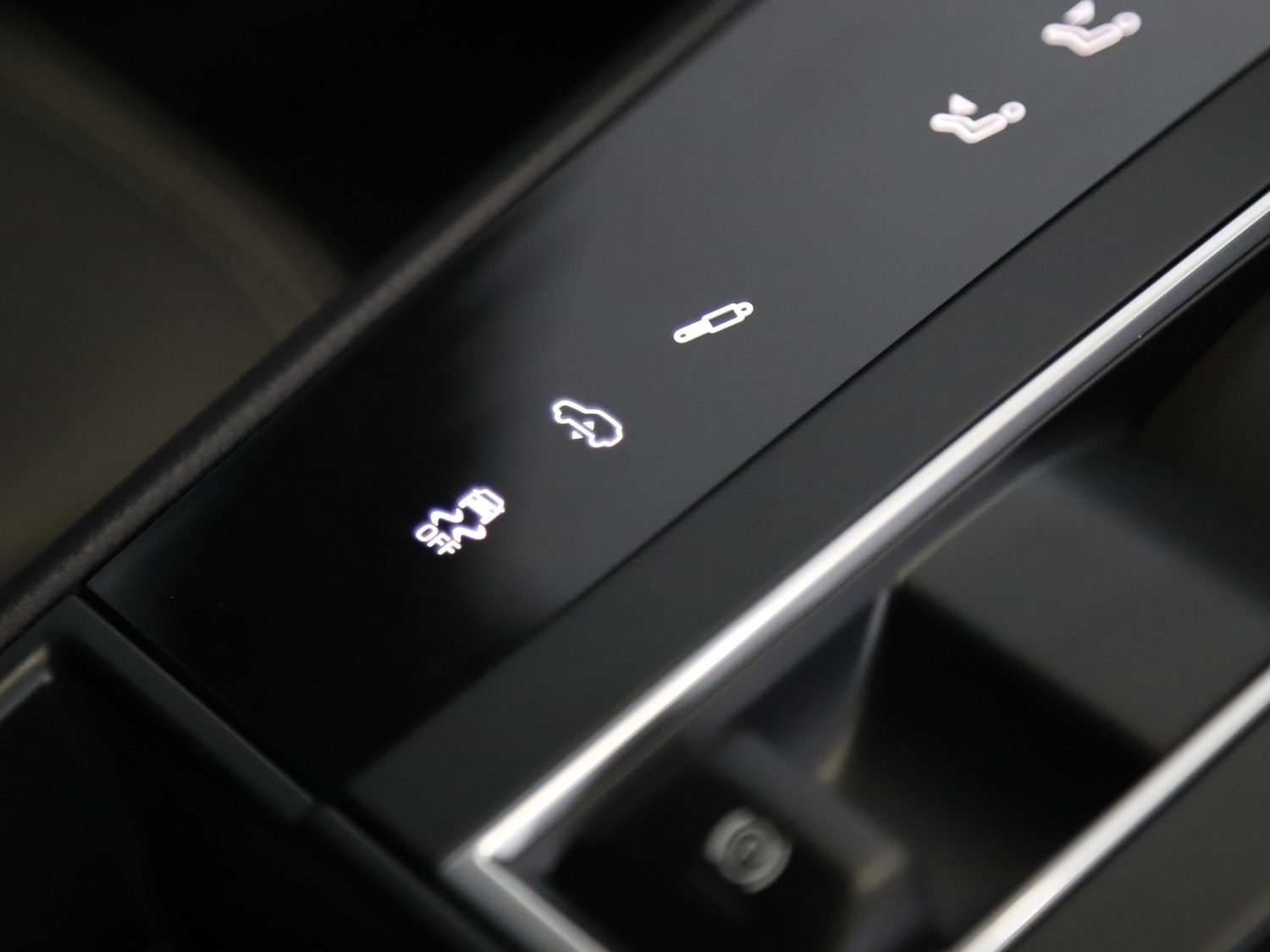 Used Porsche Macan 2025 for sale - 76416398: Photo 31