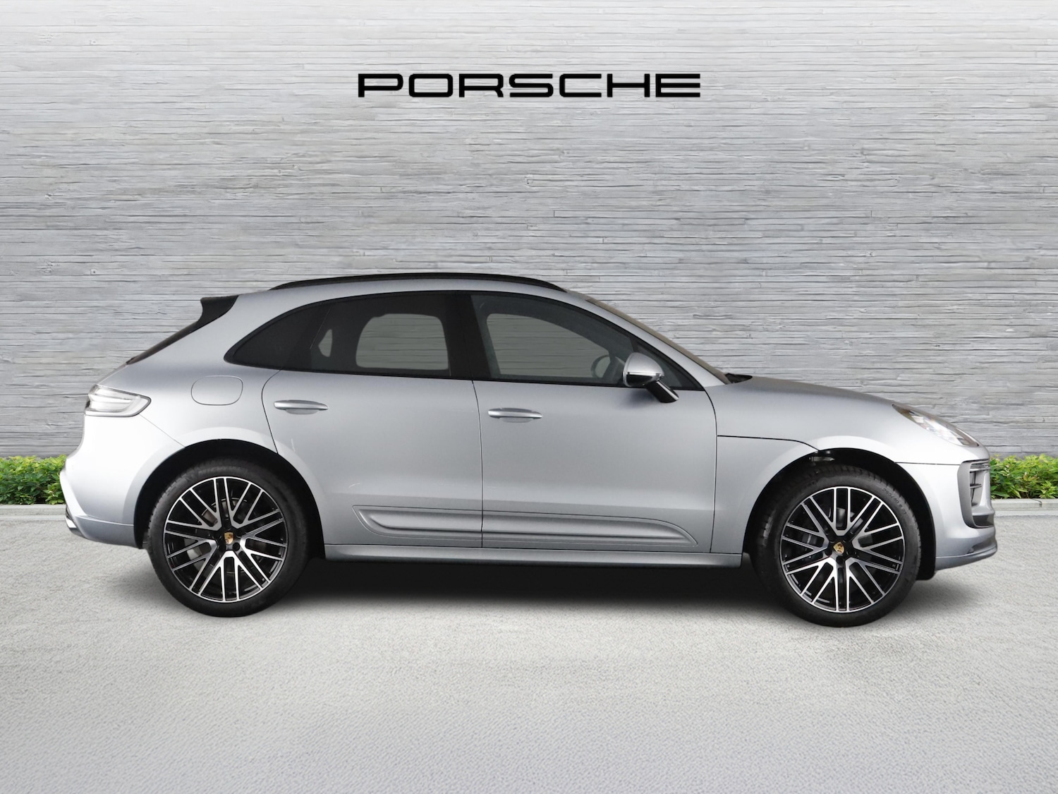 Used Porsche Macan 2025 for sale - 76416398: Photo 8