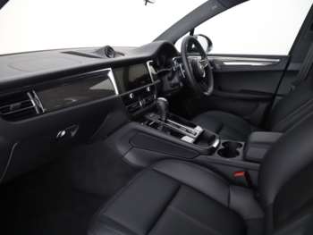 Used Porsche Macan 2025 for sale - 75148793: Photo
