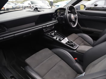 Used Porsche 911 2023 for sale - 78111231: Photo