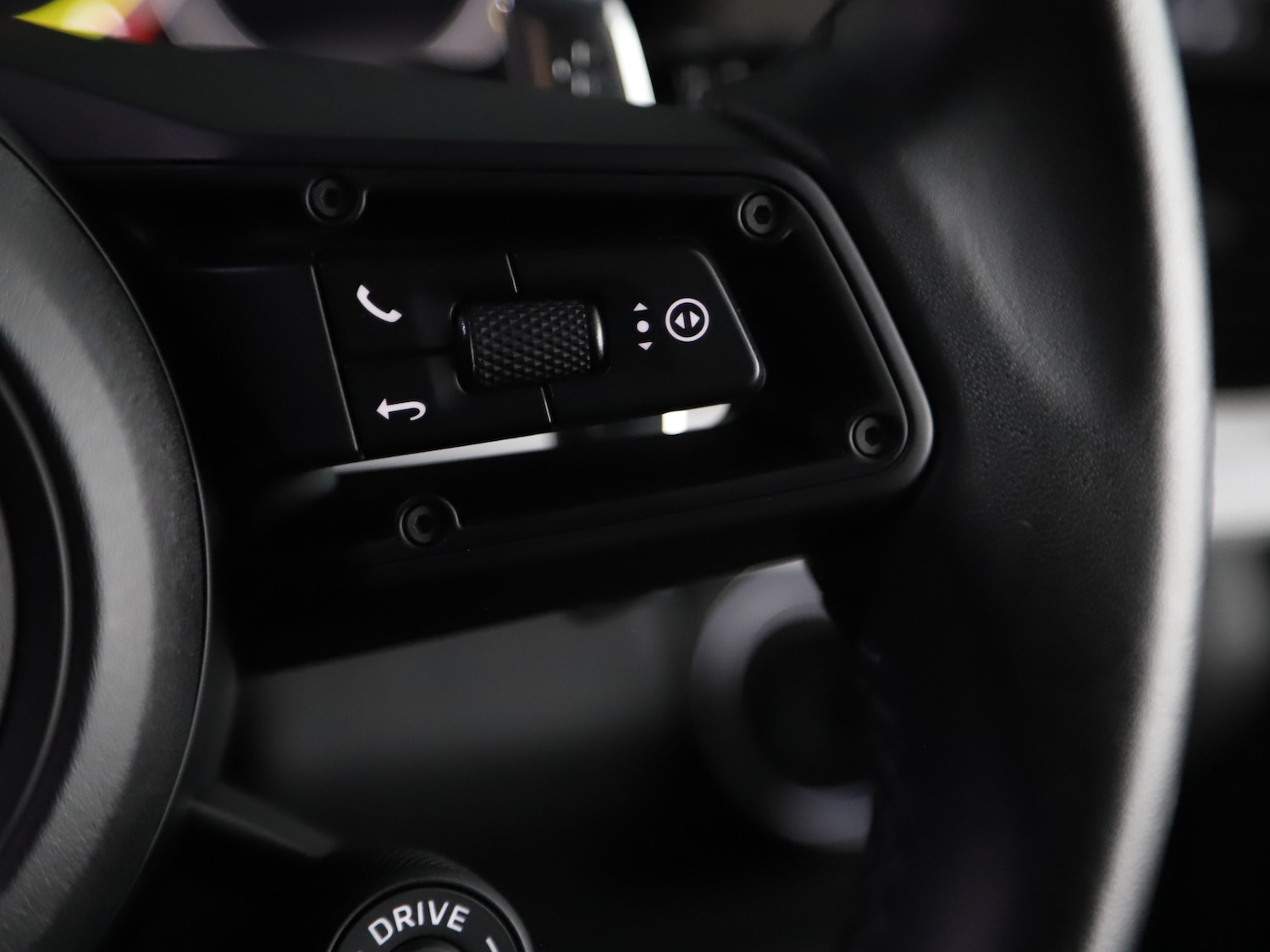 Used Porsche Panamera 2023 for sale - 76385618: Photo 11