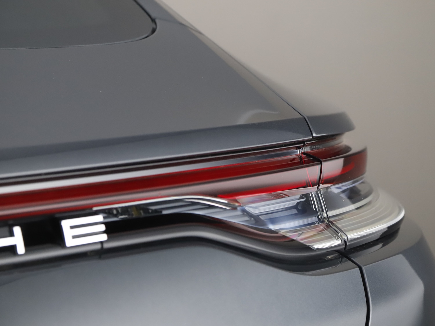 Used Porsche Panamera 2023 for sale - 76385618: Photo 36