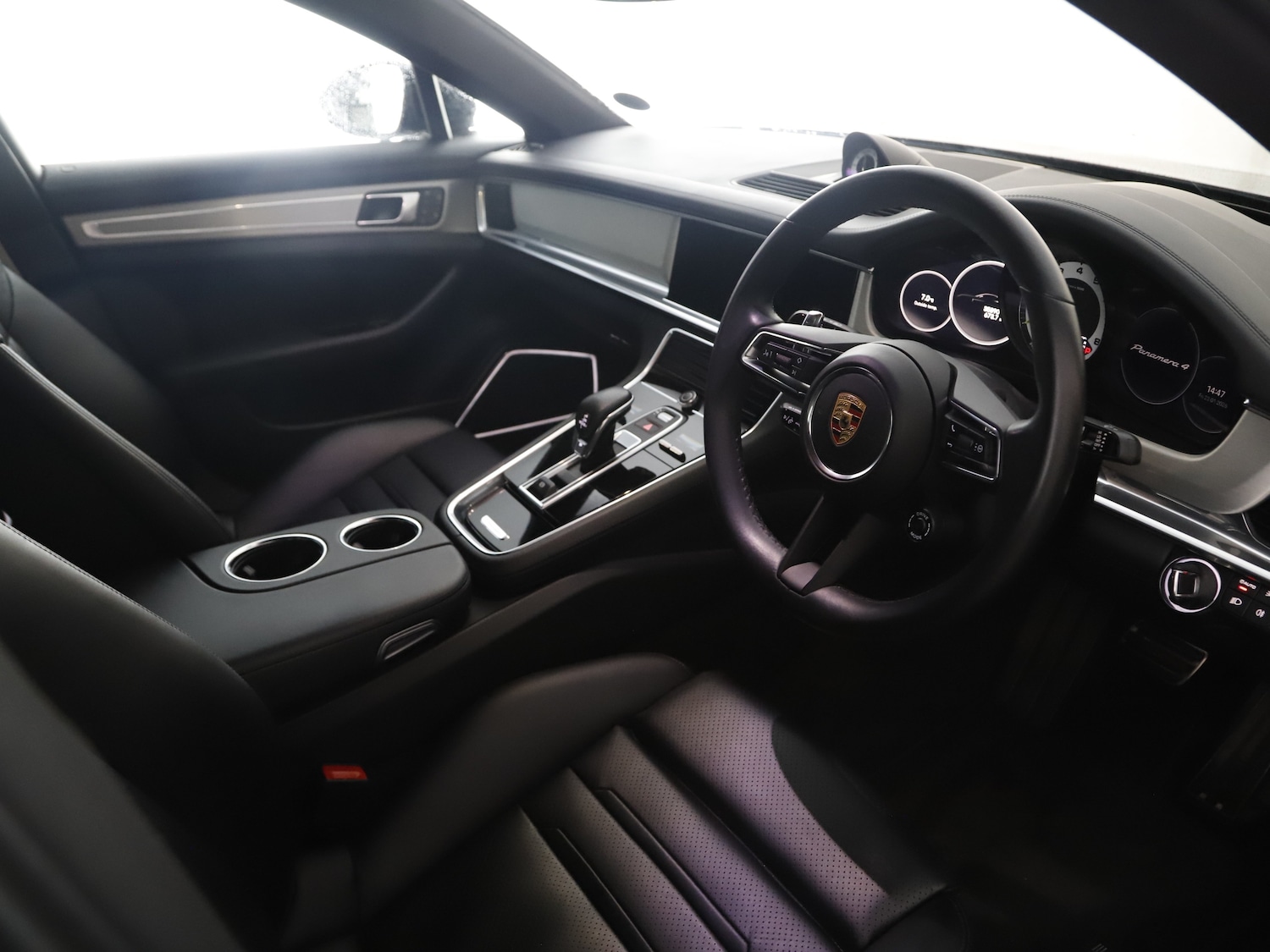 Used Porsche Panamera 2023 for sale - 77608393: Photo 33