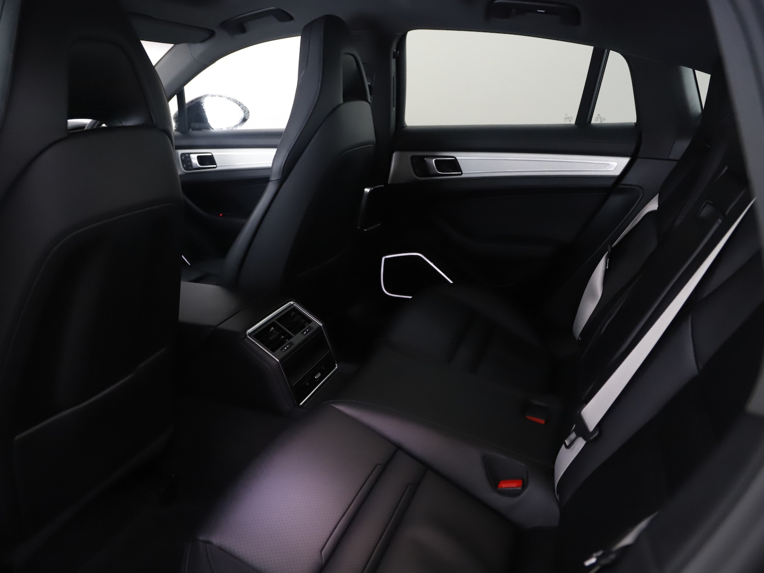 Used Porsche Panamera 2023 for sale - 77608393: Photo 45