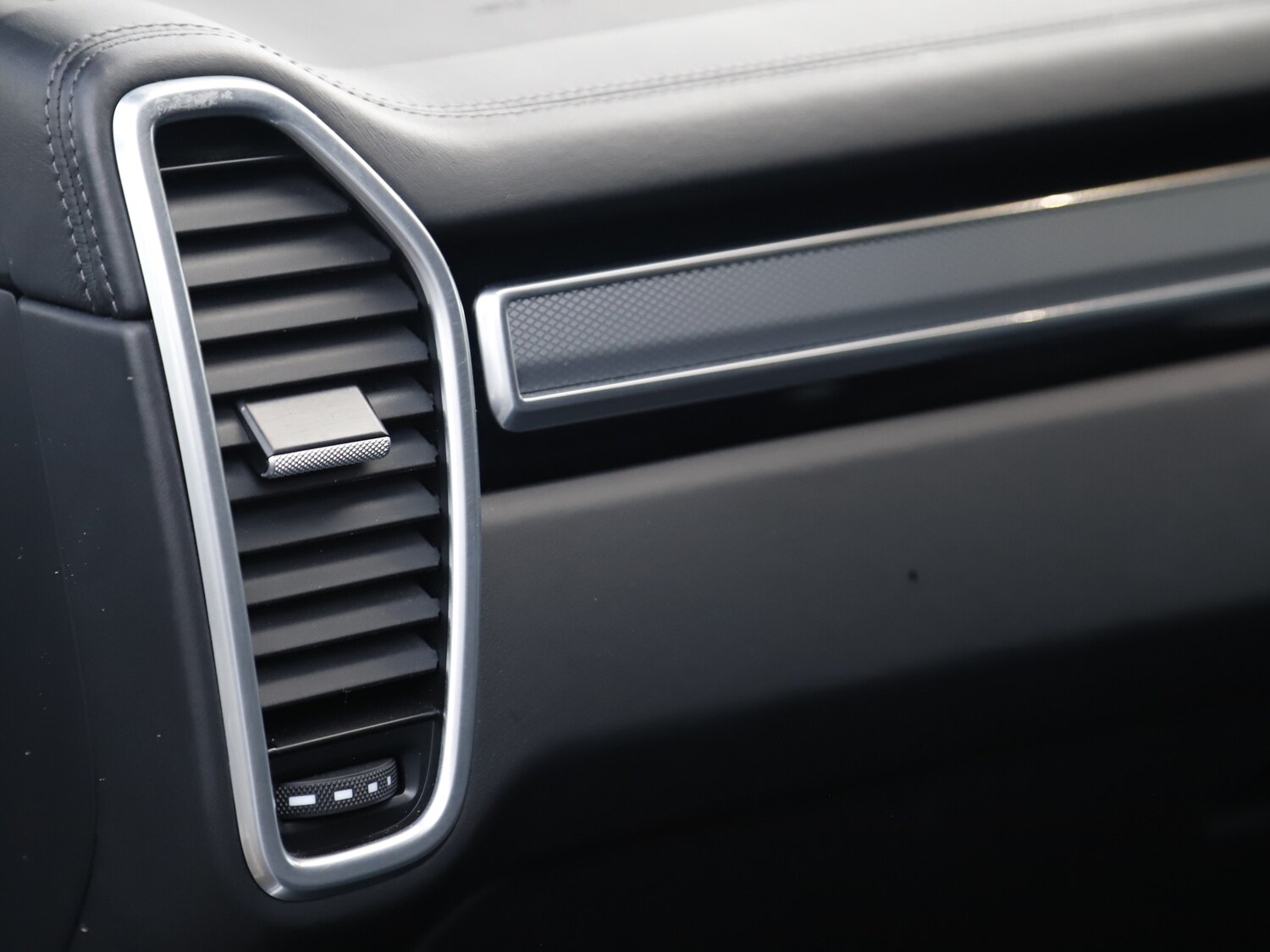 Used Porsche Cayenne 2023 for sale - 77371926: Photo 21