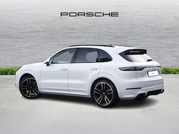 Used Porsche Cayenne 2023 for sale - 77371926: Photo