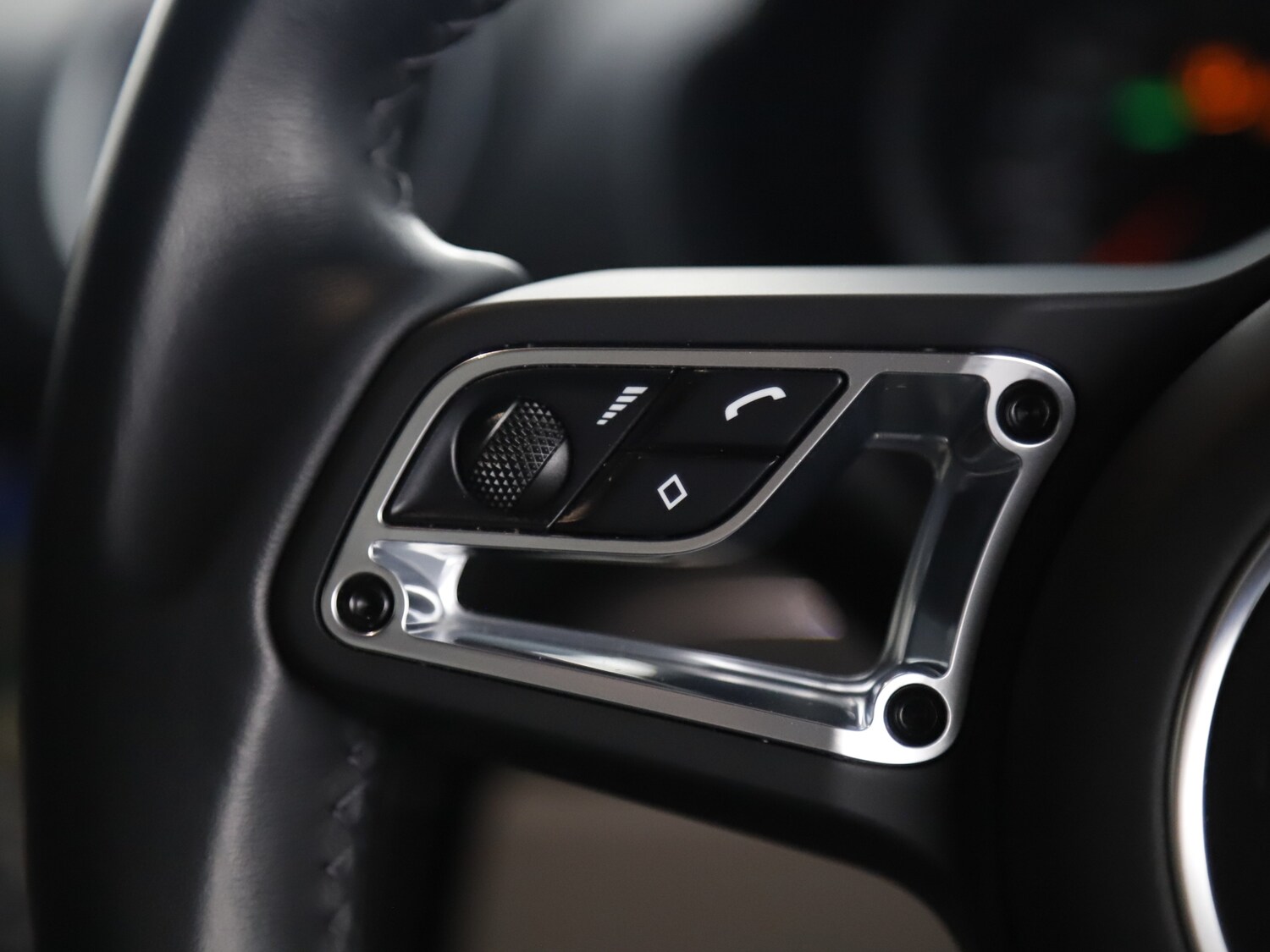 Used Porsche 718 Cayman 2021 for sale - 75776713: Photo 11