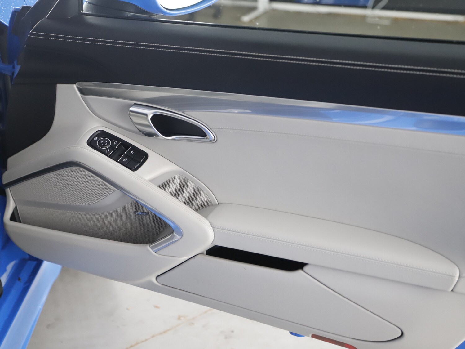 Used Porsche 718 Cayman 2021 for sale - 75776713: Photo 18