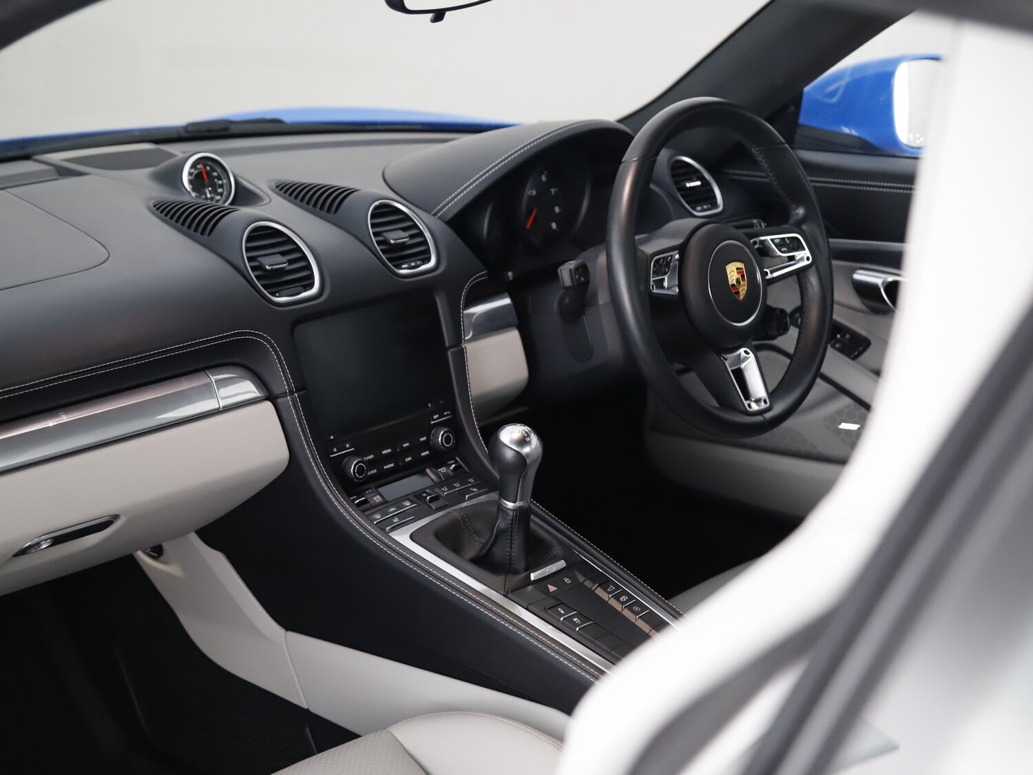 Used Porsche 718 Cayman 2021 for sale - 75776713: Photo 32