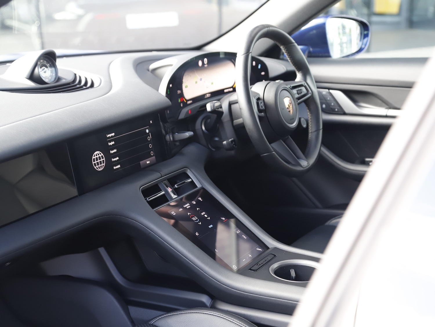 Used Porsche Taycan 2021 for sale - 78067963: Photo 19