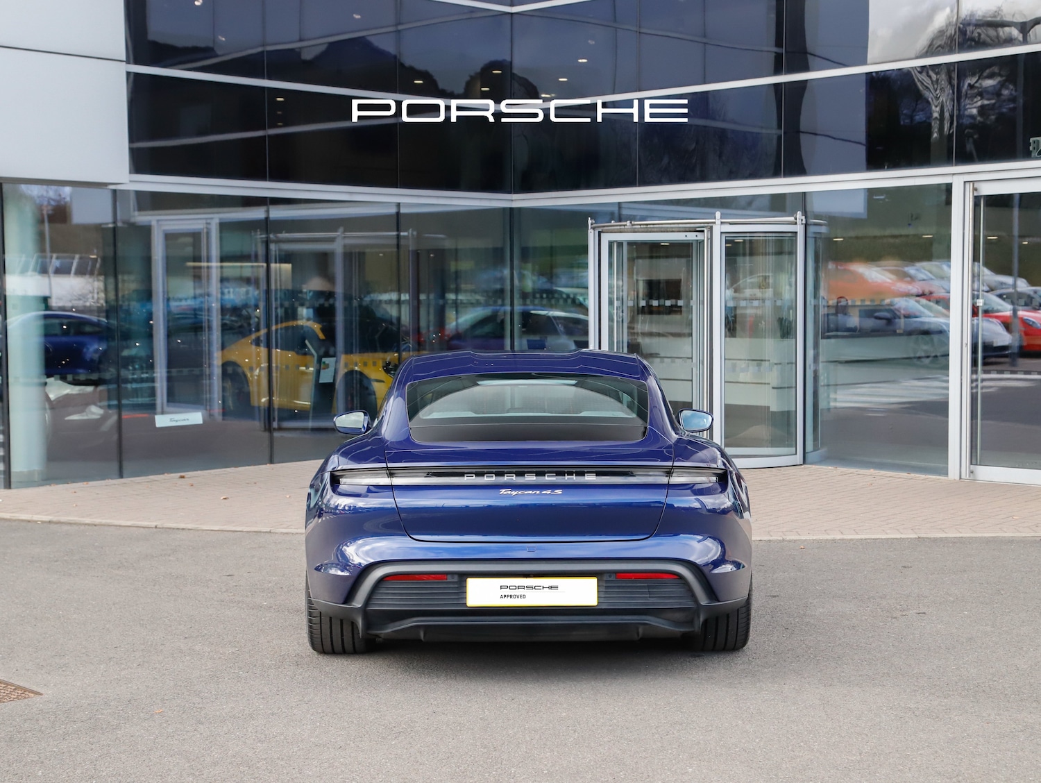 Used Porsche Taycan 2021 for sale - 78067963: Photo 8