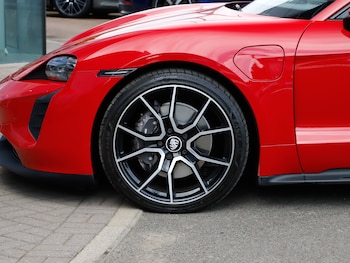 Used Porsche Taycan 2022 for sale - 78918761: Photo