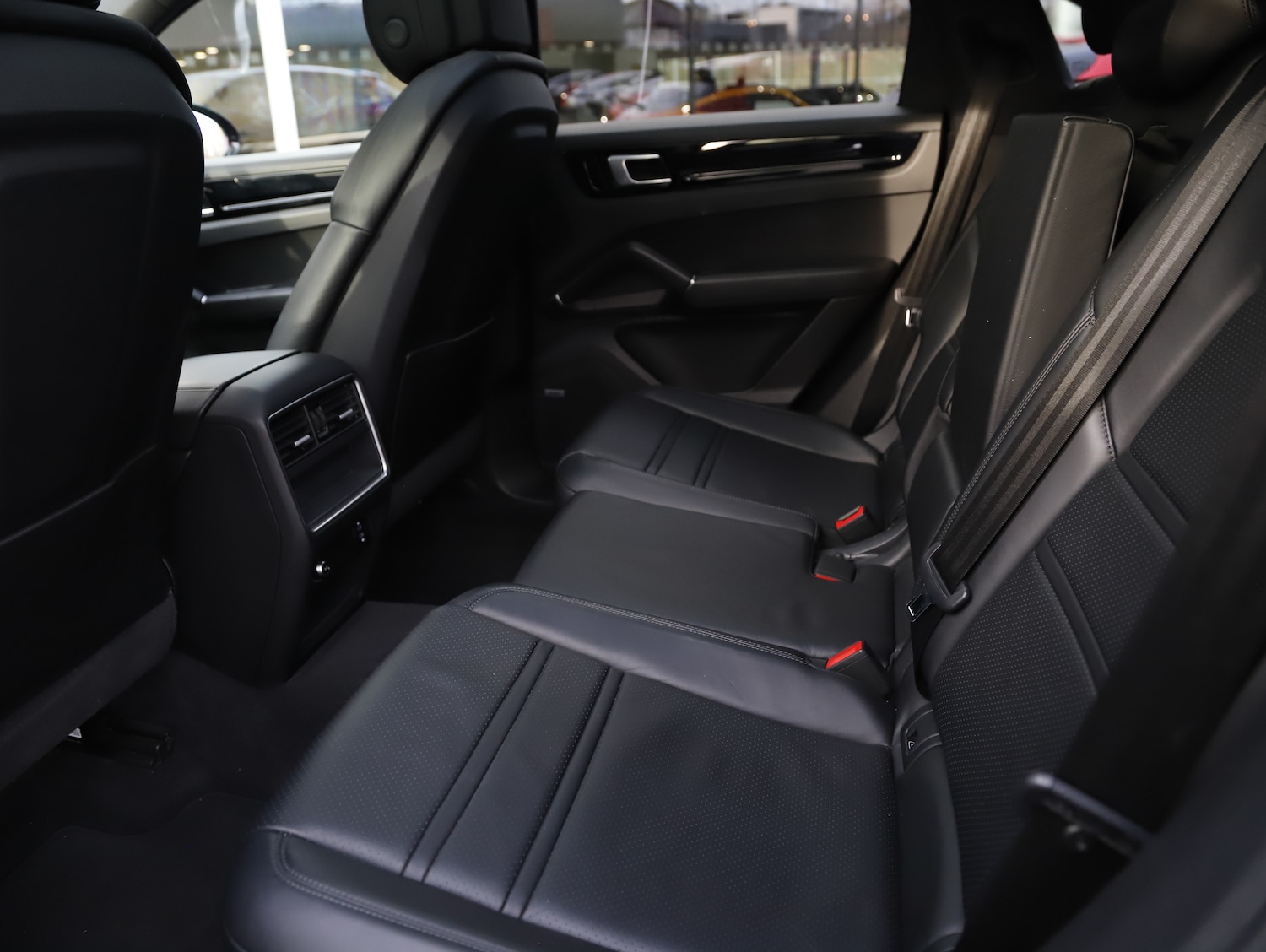 Used Porsche Cayenne 2019 for sale - 77654392: Photo 14