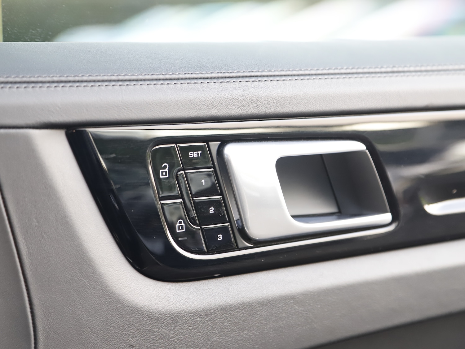 Used Porsche Cayenne 2019 for sale - 77654392: Photo 35