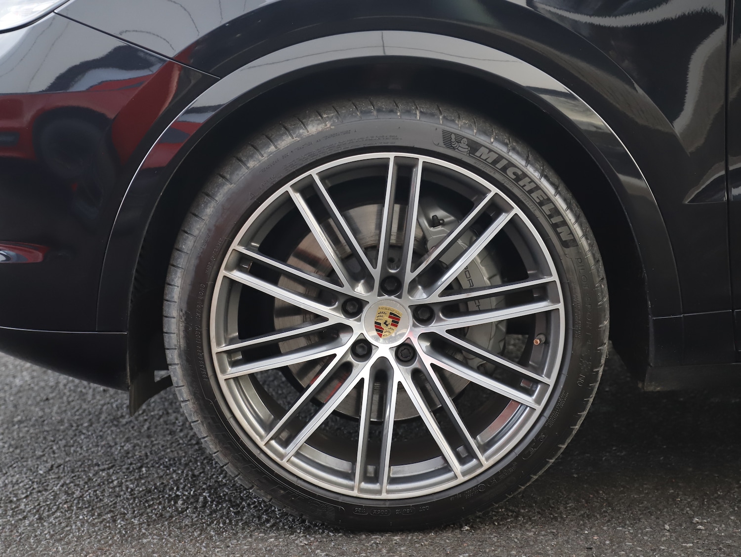 Used Porsche Cayenne 2019 for sale - 77654392: Photo 5