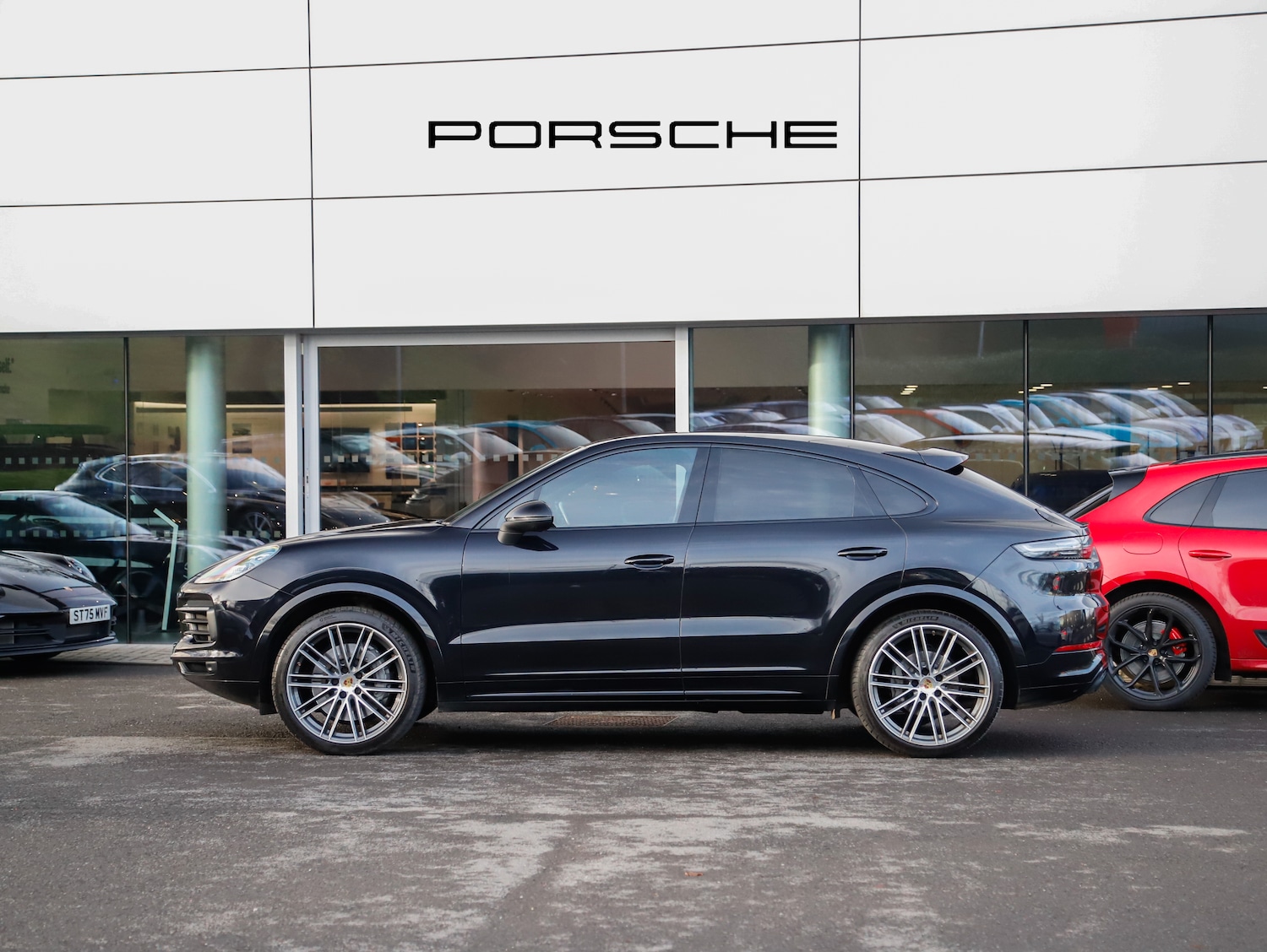 Used Porsche Cayenne 2019 for sale - 77654392: Photo 6
