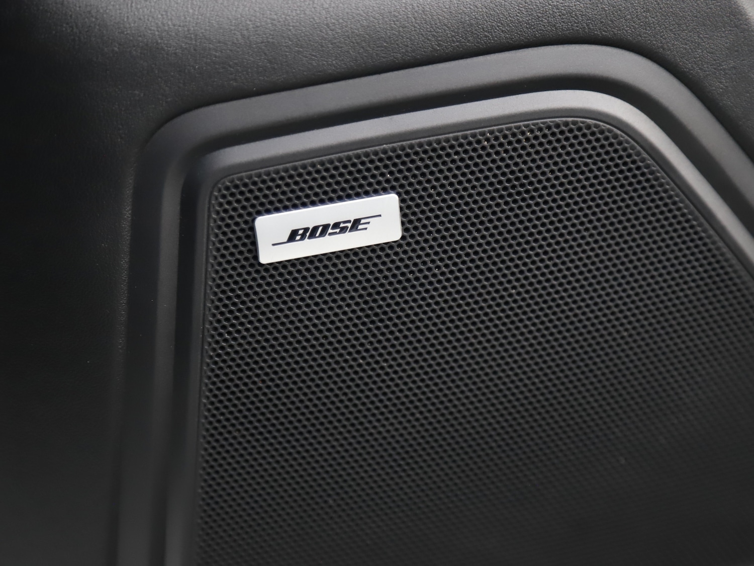 Used Porsche Macan 2021 for sale - 77249338: Photo 34