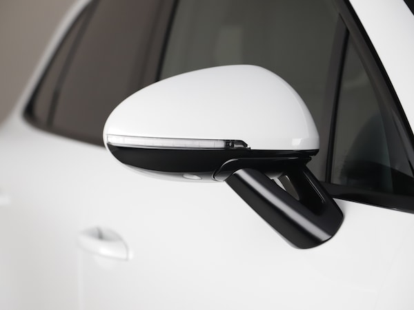 Used Porsche Macan 2025 for sale - 75474146: Photo 11