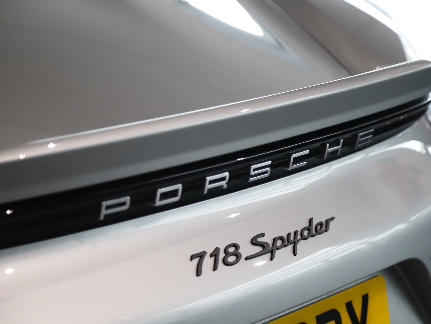 Used Porsche 718 Spyder 2019 for sale - 77463307: Photo 12