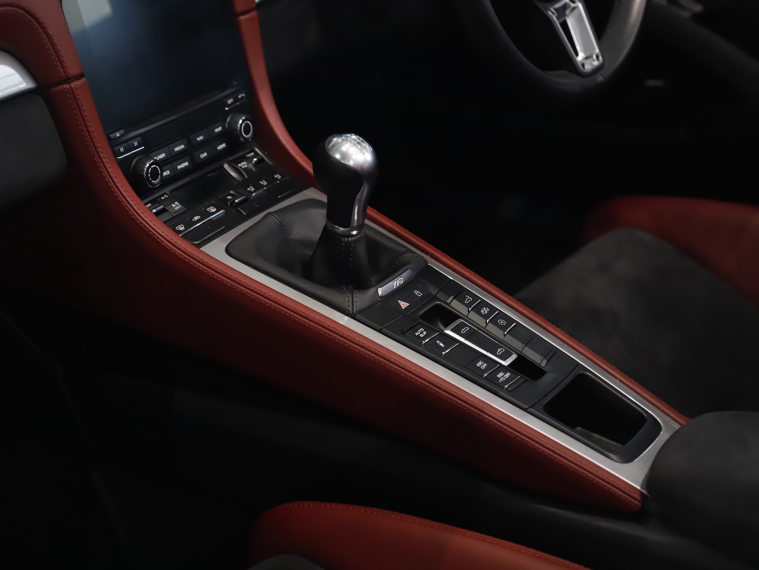 Used Porsche 718 Spyder 2019 for sale - 77463307: Photo 15