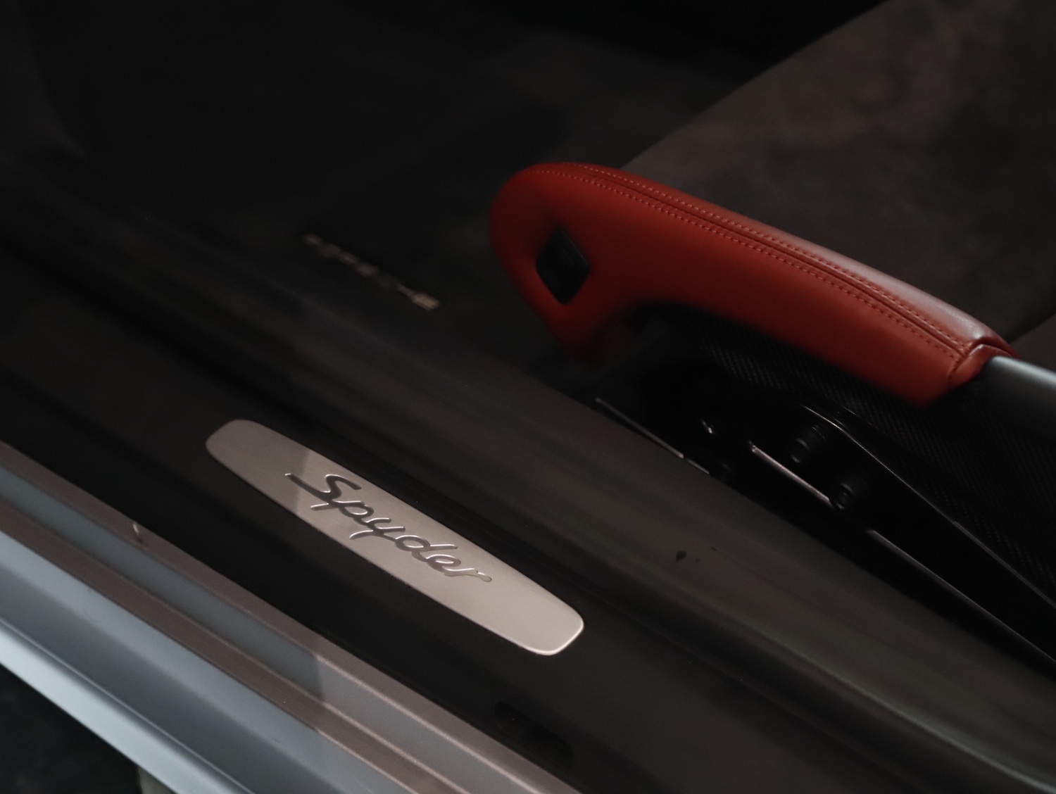 Used Porsche 718 Spyder 2019 for sale - 77463307: Photo 17