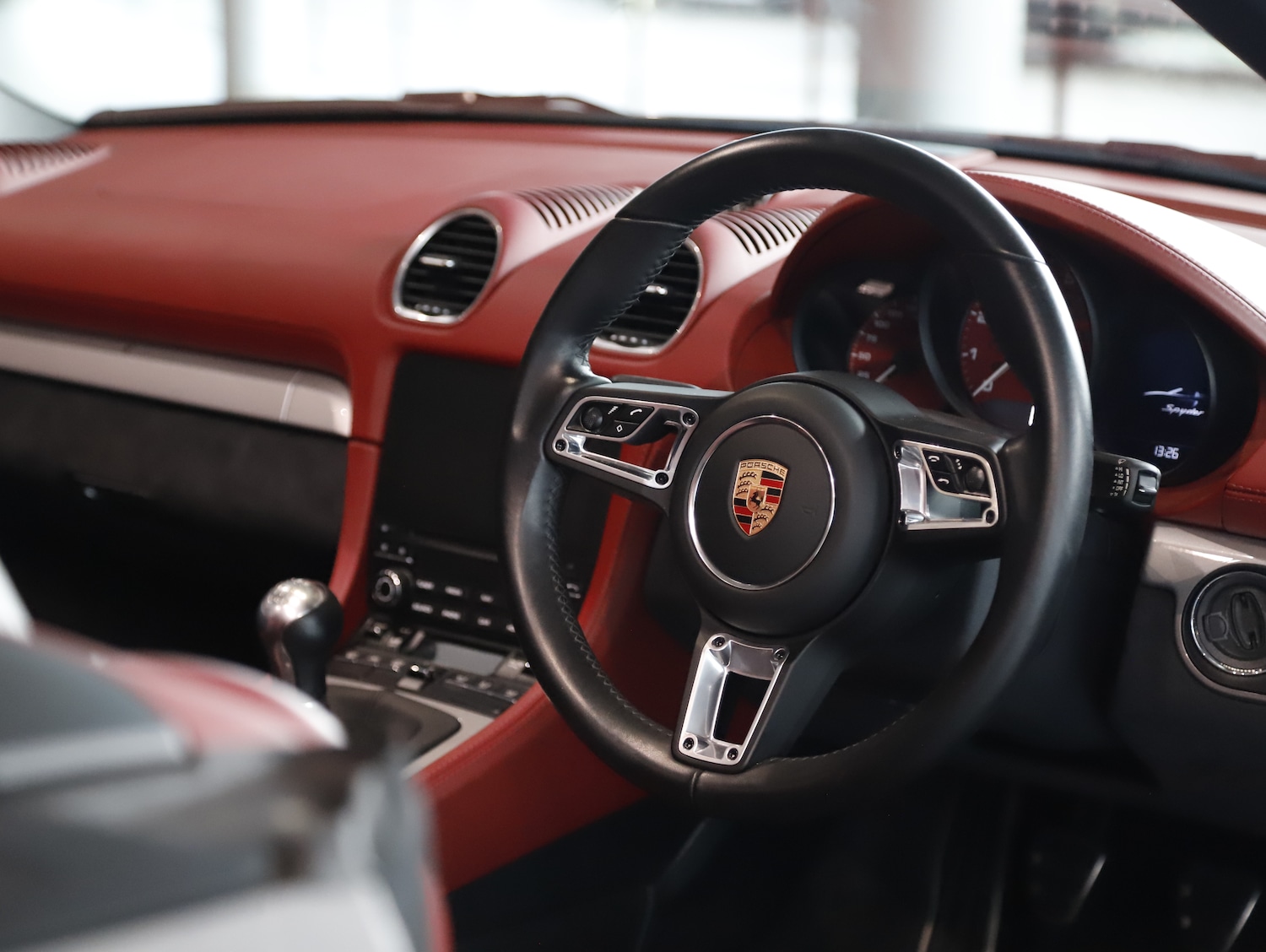 Used Porsche 718 Spyder 2019 for sale - 77463307: Photo 22