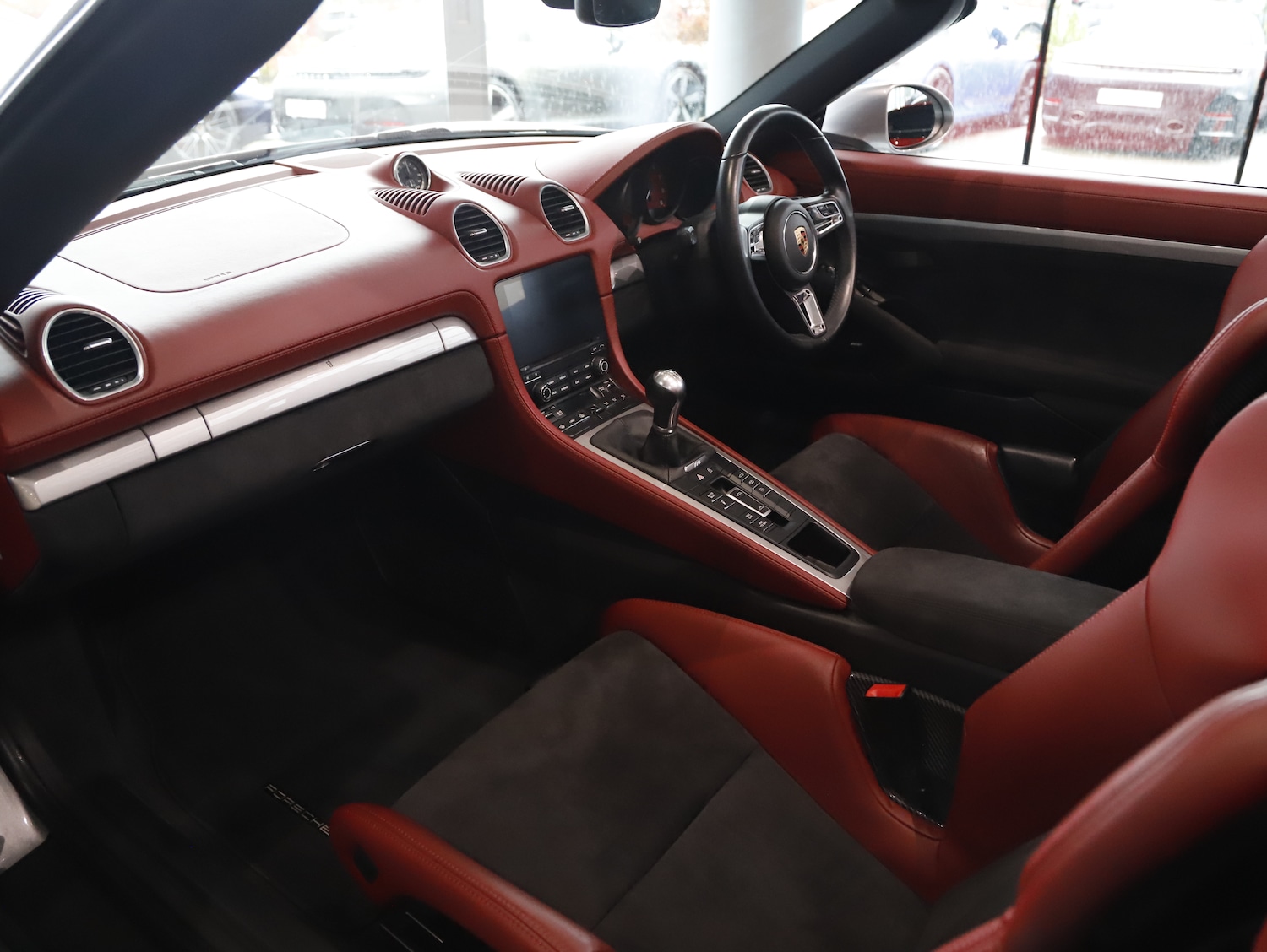 Used Porsche 718 Spyder 2019 for sale - 77463307: Photo 3