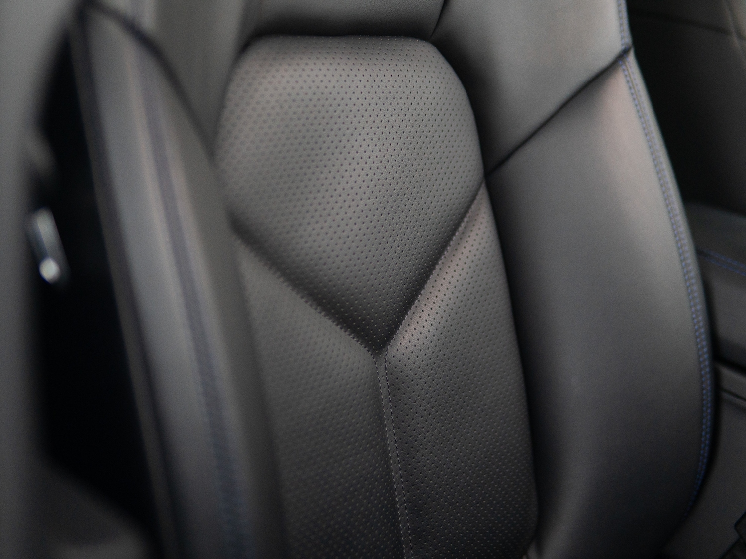 Used Porsche Macan 2023 for sale - 78044910: Photo 34