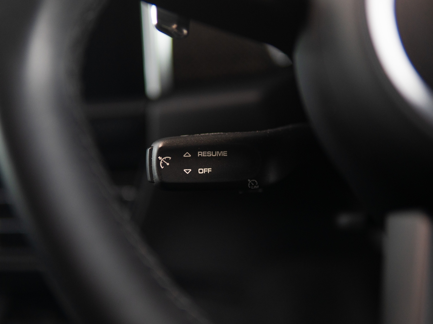 Used Porsche Macan 2023 for sale - 78044910: Photo 43