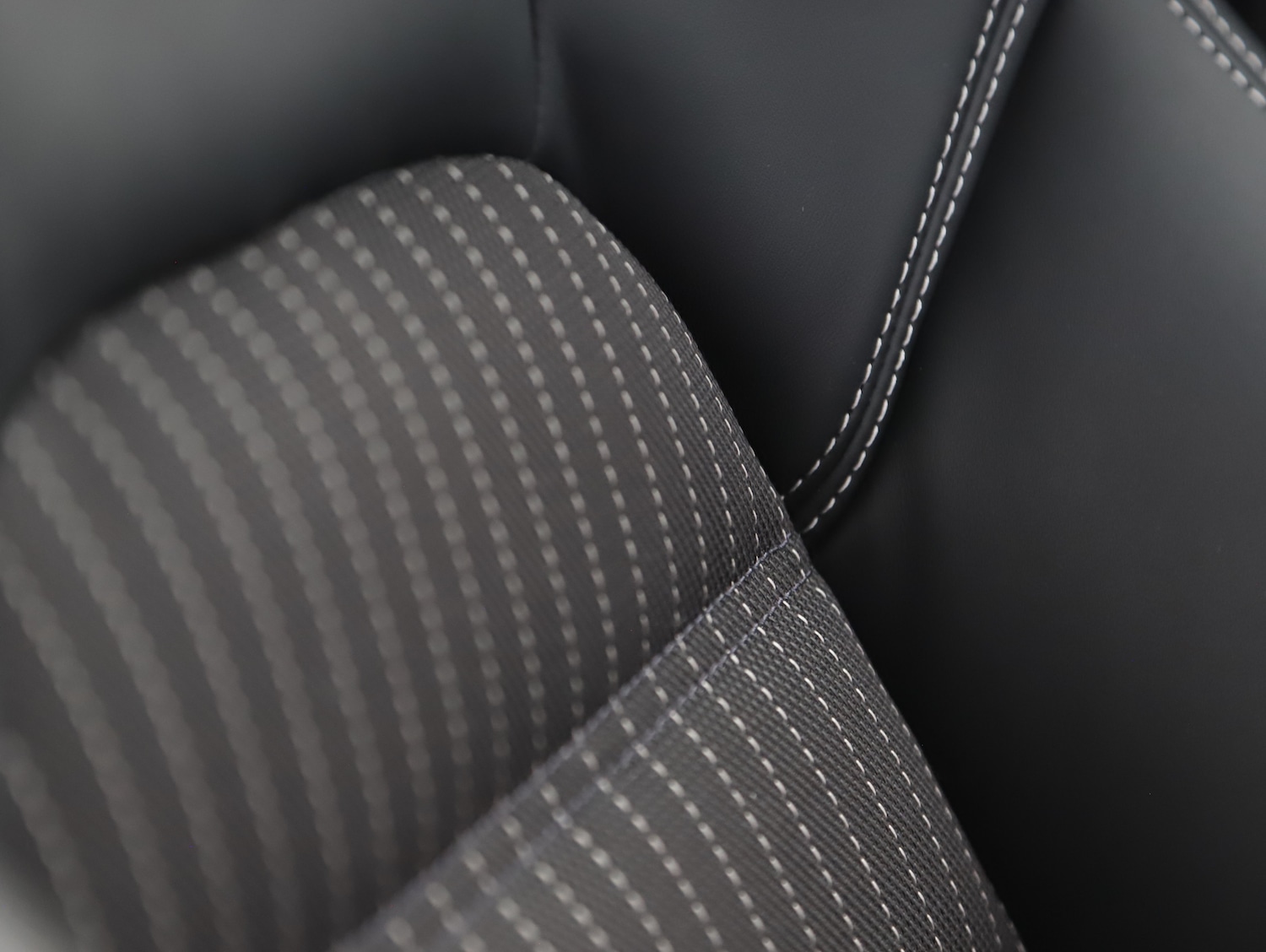 Used Porsche Macan 2024 for sale - 77836185: Photo 36