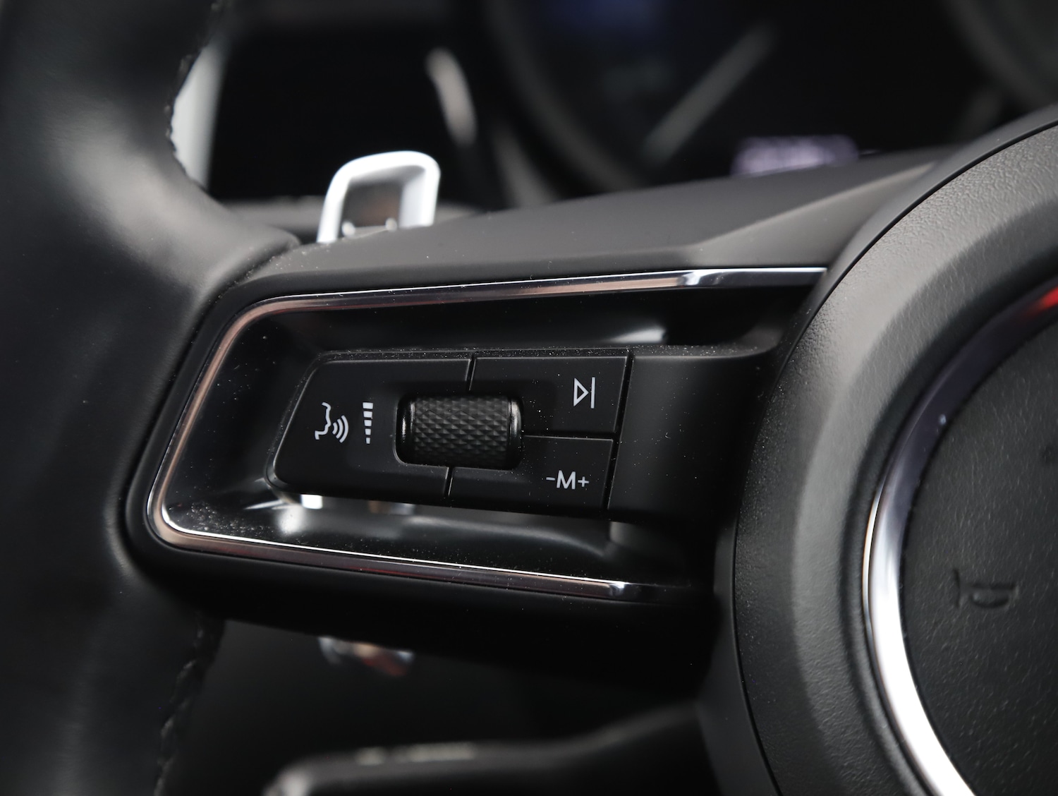 Used Porsche Macan 1969 for sale - 78016363: Photo 40