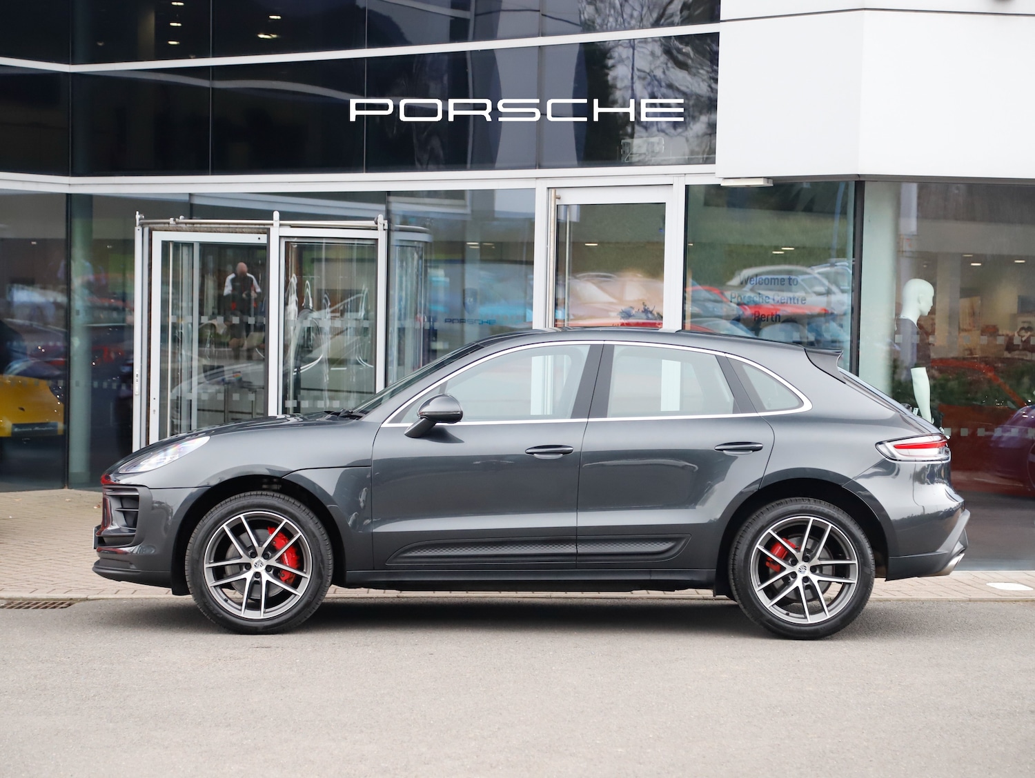 Used Porsche Macan 1969 for sale - 78016363: Photo 6