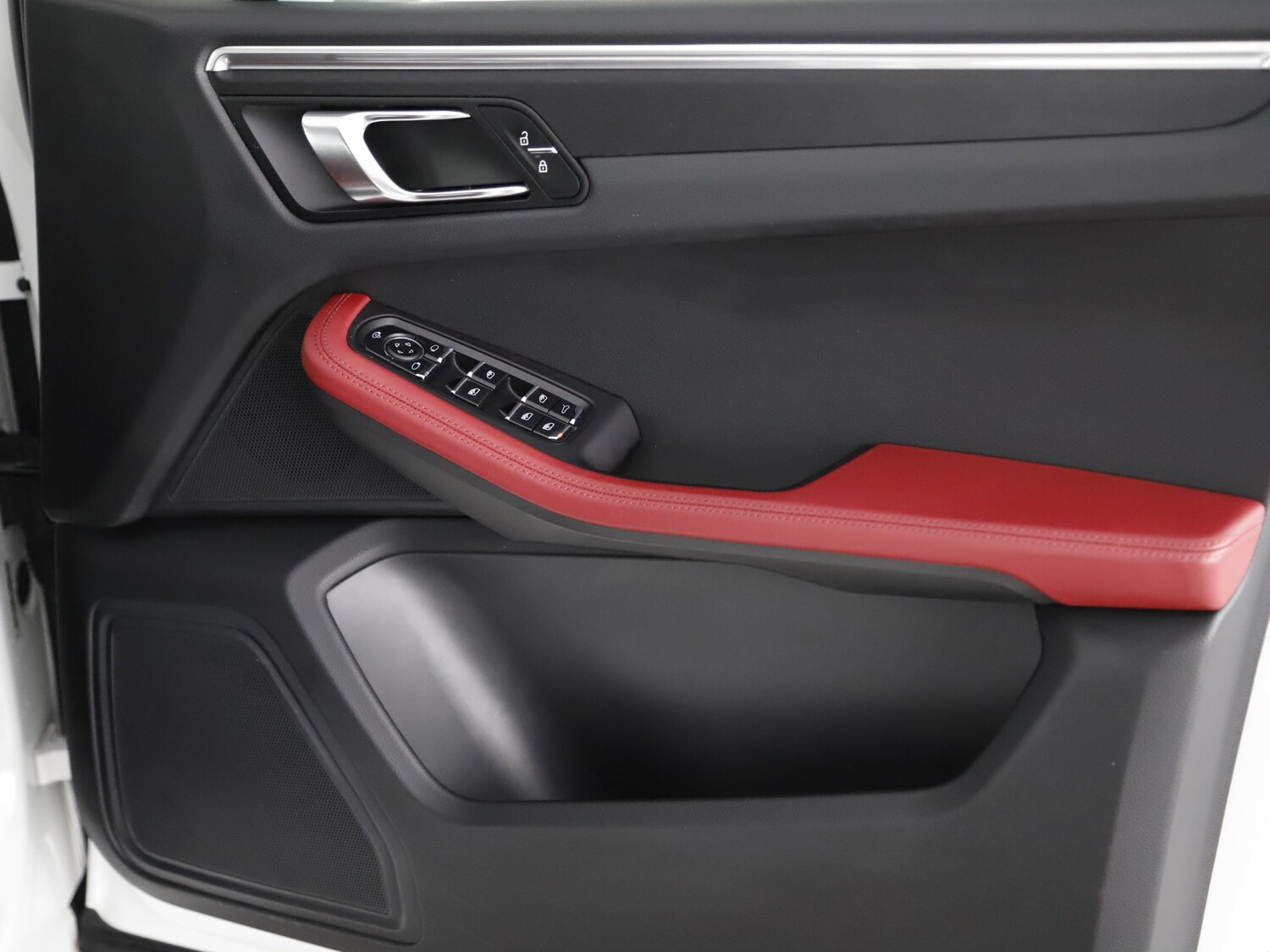 Used Porsche Macan 2022 for sale - 76344984: Photo 13