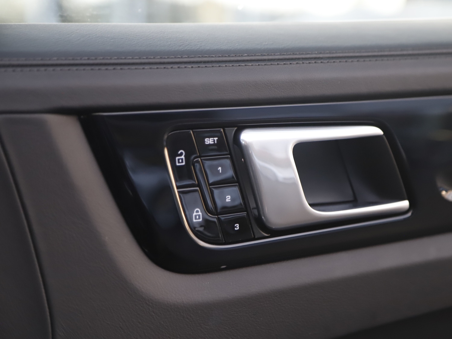 Used Porsche Cayenne 2020 for sale - 76711909: Photo 13