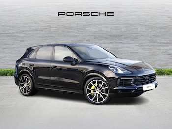 Used Porsche Cayenne 2020 for sale - 76711909: Photo
