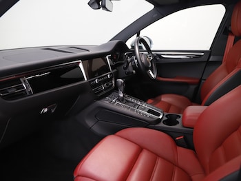 Used Porsche Macan 2021 for sale - 75474145: Photo