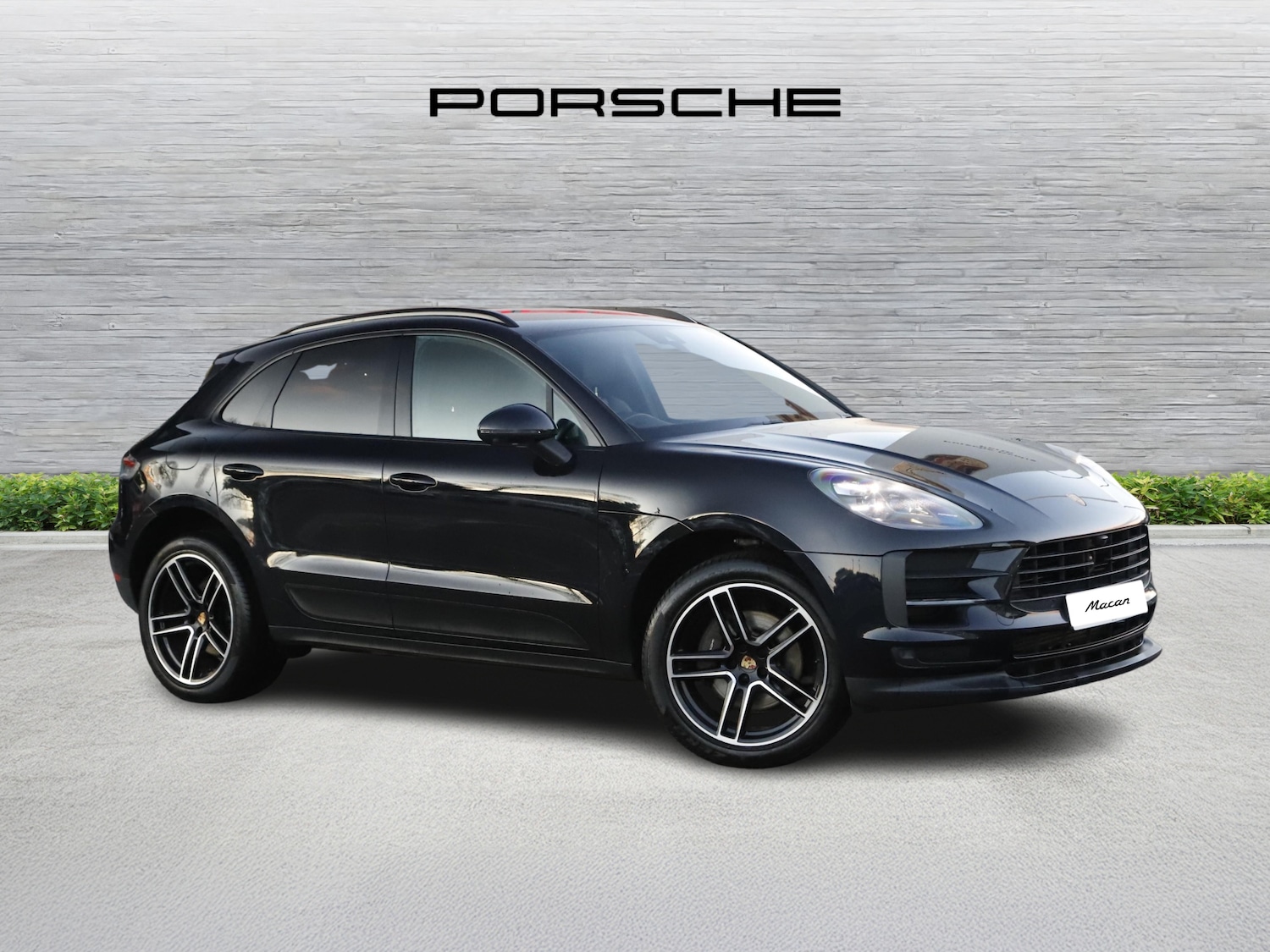 Used Porsche Macan 2019 for sale - 76884295: Photo 1