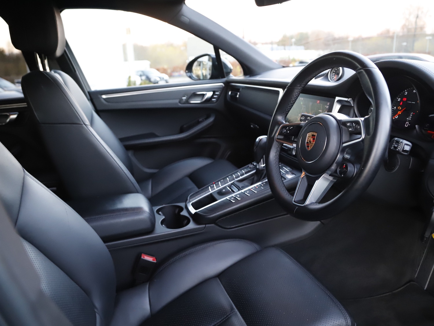 Used Porsche Macan 2019 for sale - 76884295: Photo 34