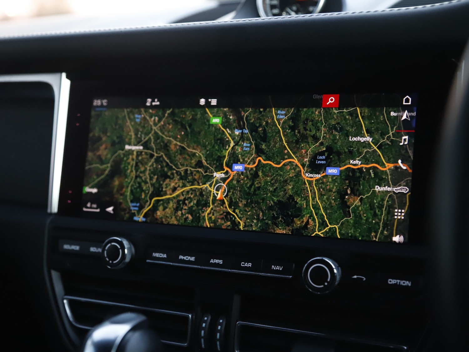 Used Porsche Macan 2019 for sale - 76884295: Photo 44