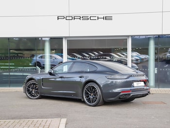 Used Porsche Panamera 2022 for sale - 77642137: Photo