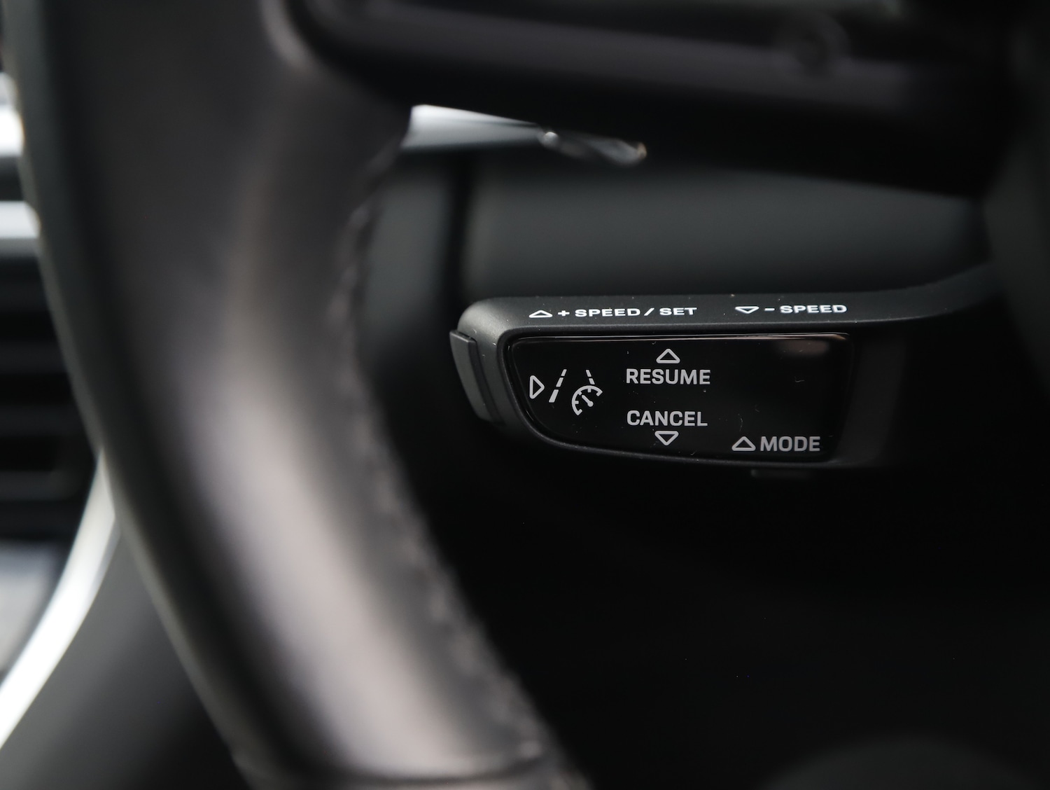 Used Porsche Panamera 2022 for sale - 77642137: Photo 44