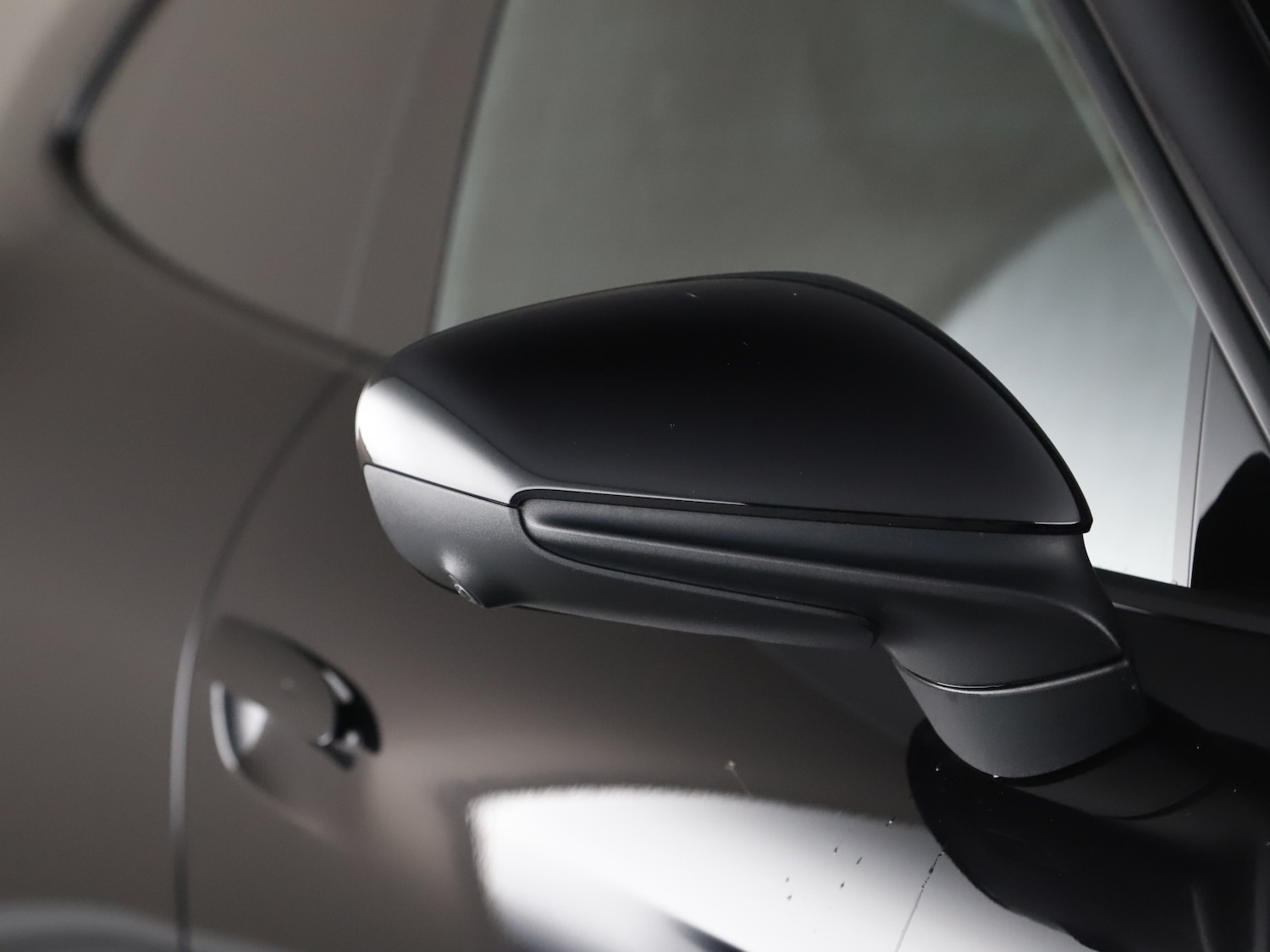 Used Porsche Taycan 2023 for sale - 76332990: Photo 14