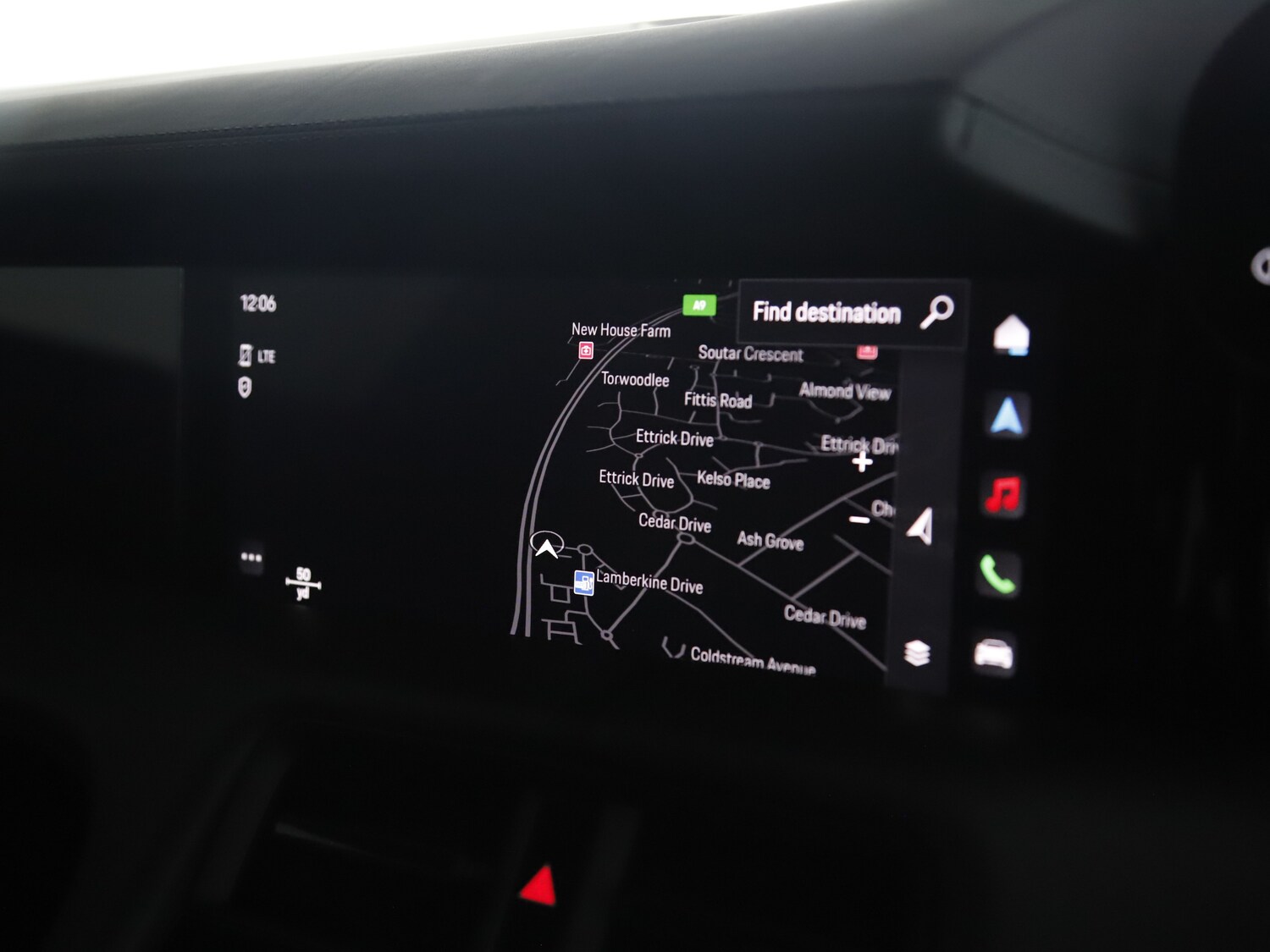 Used Porsche Taycan 2023 for sale - 76332990: Photo 37
