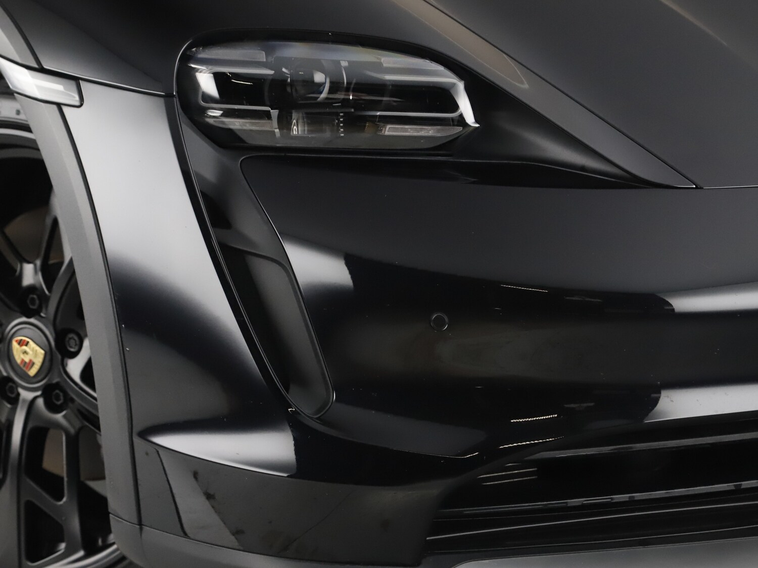 Used Porsche Taycan 2023 for sale - 76332990: Photo 45