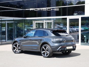 Used Porsche Macan 2022 for sale - 78671828: Photo