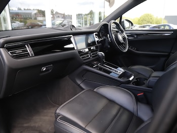 Used Porsche Macan 2022 for sale - 78671828: Photo