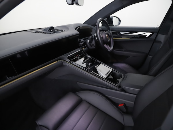 Used Porsche Panamera 2024 for sale - 75685006: Photo 3