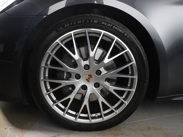 Used Porsche Panamera 2024 for sale - 75685006: Photo 4